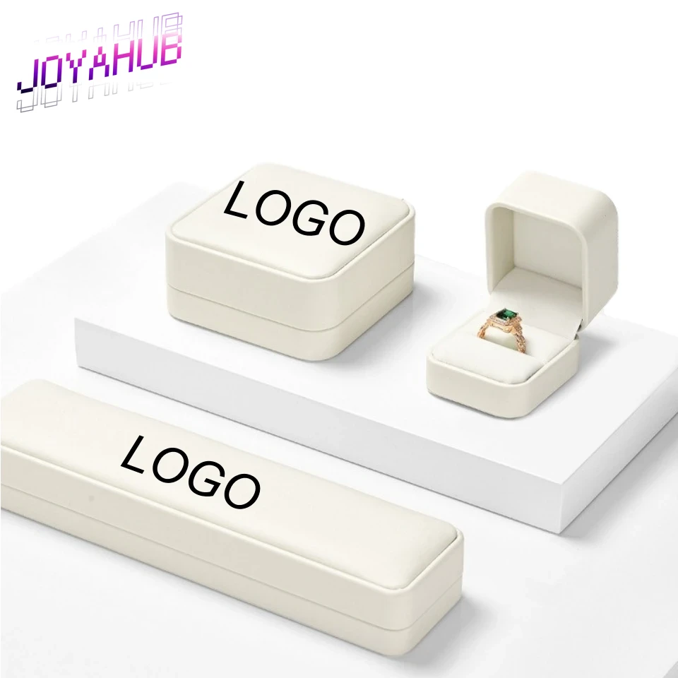 Jc Jewelry & Watches Photos - Scatola per anelli di lusso per