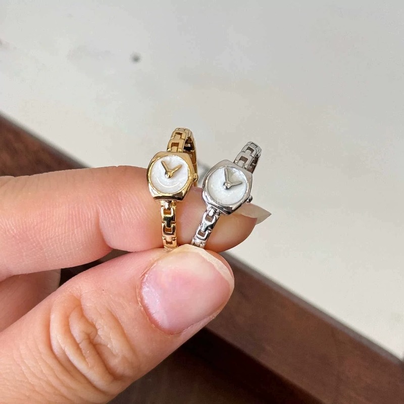 Anello Apribile a Forma di Oro - Unique Jewelry Watches recensione e prezzo