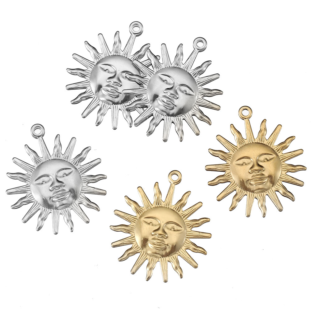 5 Pezzi Ciondolo a Forma di So - Moon Star Earrings recensione e prezzo